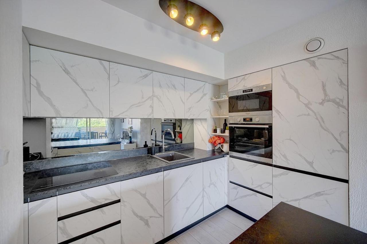 Immogroom - 2 Br- Bright - Terrace - Wifi - Air Conditioning Канни Екстер'єр фото